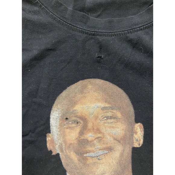 Kobe Bryant Memorial Black Graphic Crew Neck Tee RESETVED Women's XL - Picture 3 of 7